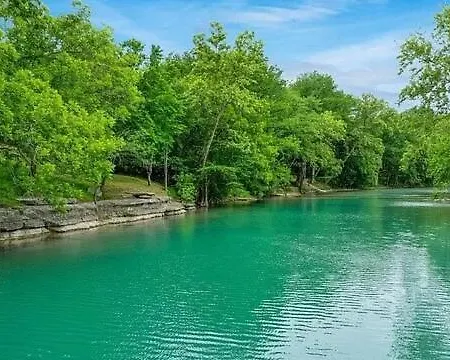 Cl 2849 River Escape At Horseshoe Falls
